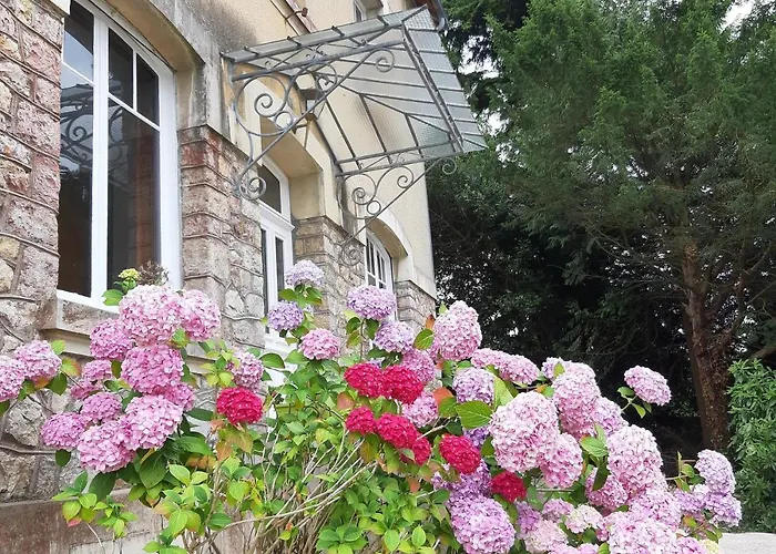 La Garenne Bed & Breakfast 3*
